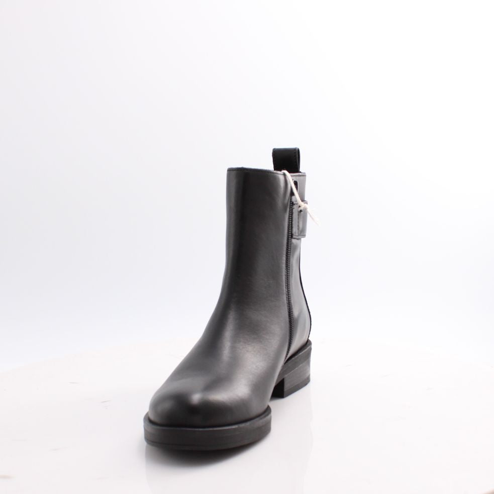 71.790 GABOR SHOES 25