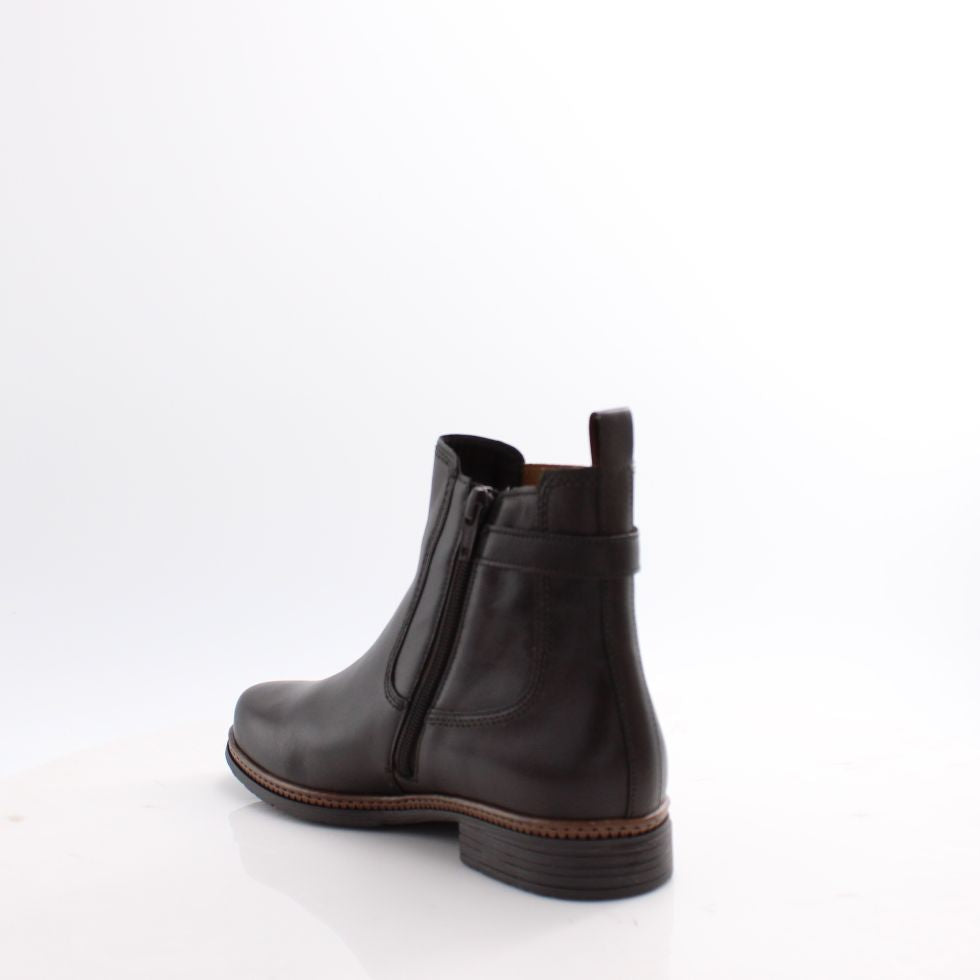 74.670 GABOR BOOTS 25