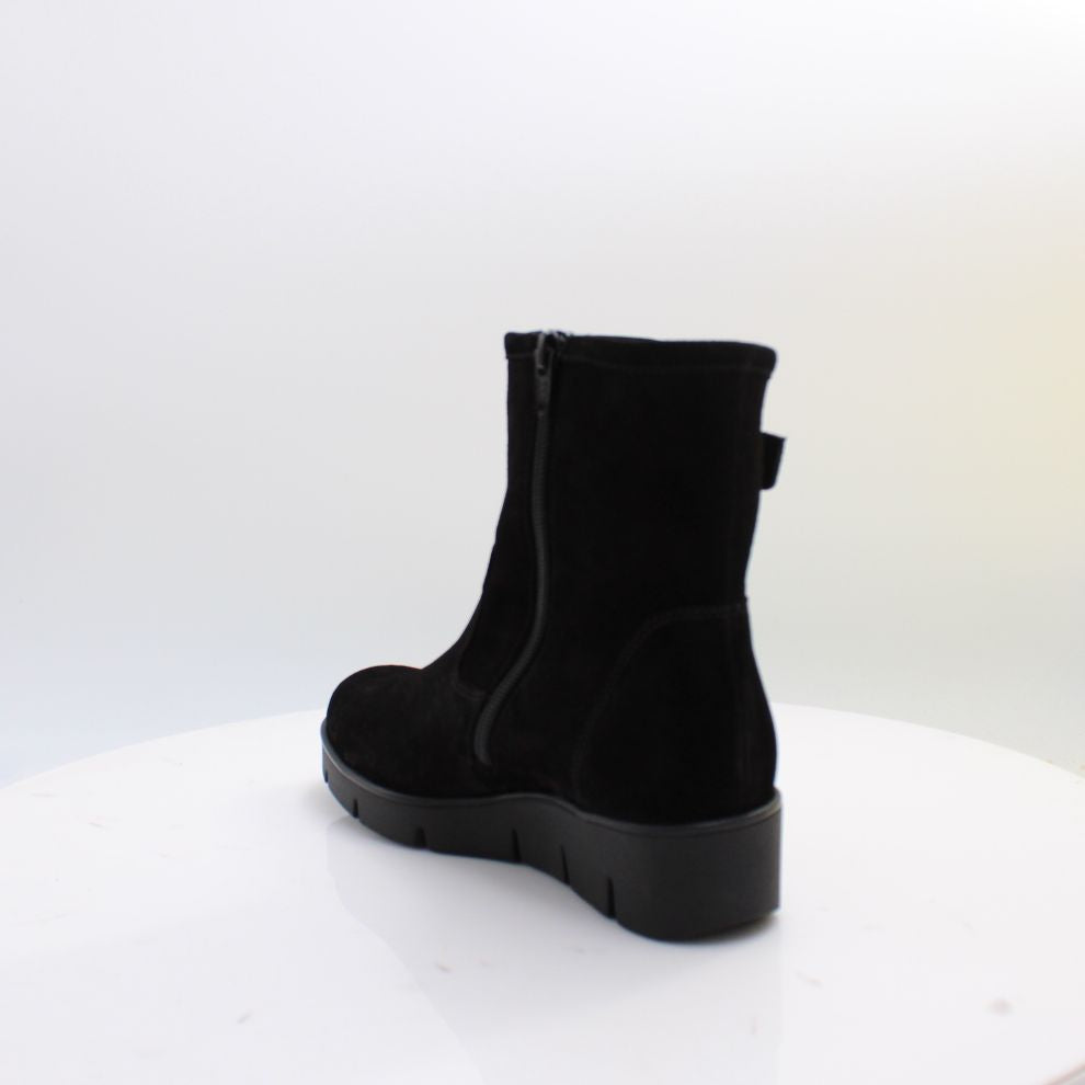 8005.02 GABOR BOOTS 26