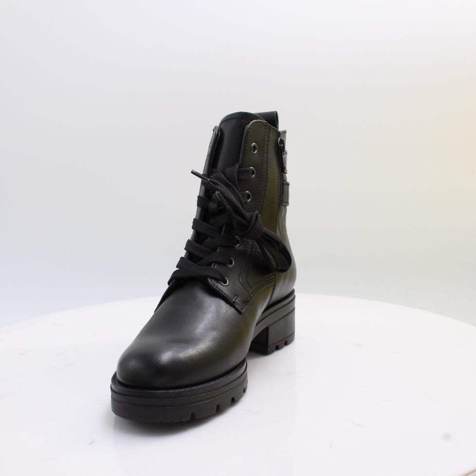 8027.02 GABOR BOOTS 26