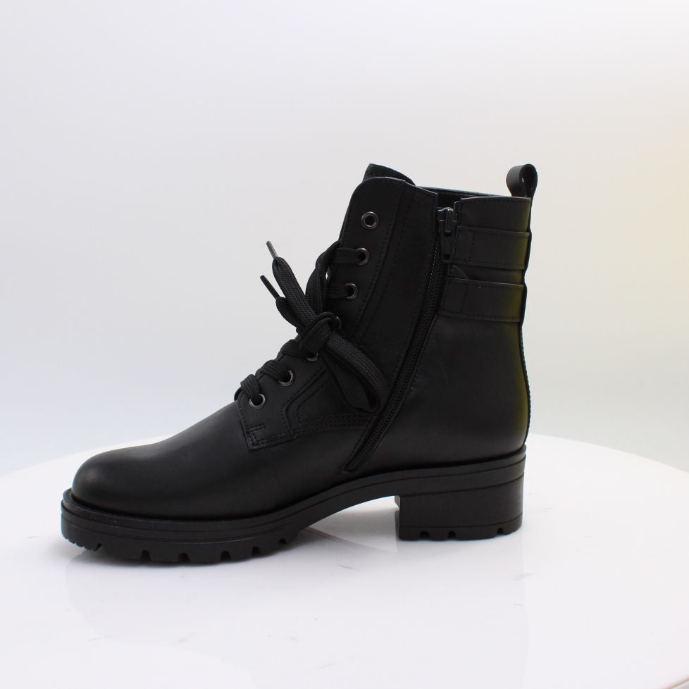 8027.02 GABOR BOOTS 26