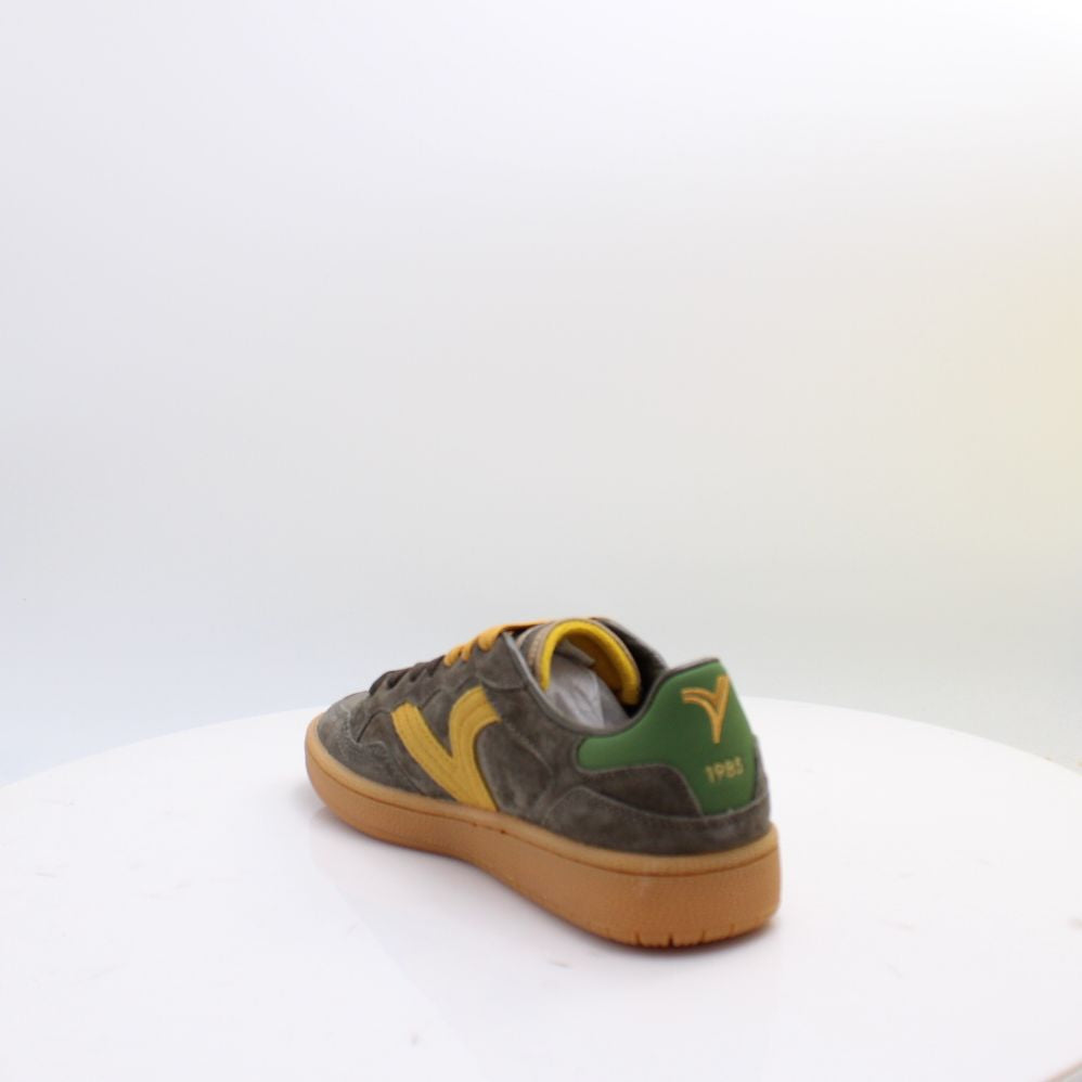 8806120 VICTORIA SHOES 26