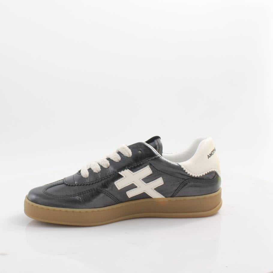 A032 ANOTHER TREND TRAINERS