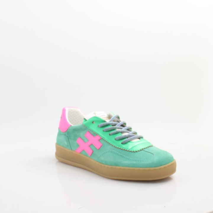 A032 ANOTHER TREND TRAINERS