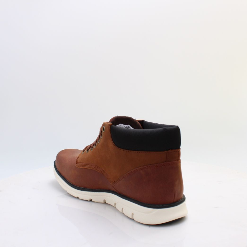 BRADSTREET CHUKKA TIMBERLAND 26