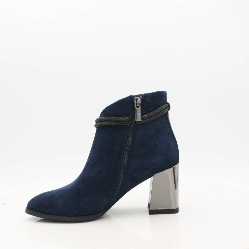 C218 LORETTA VITALE 23