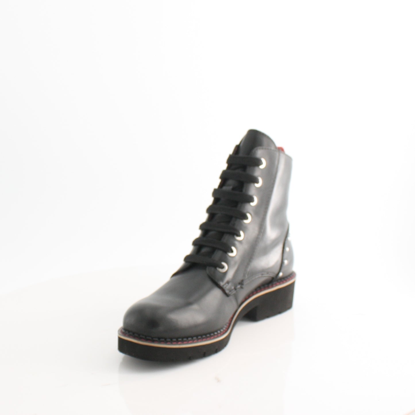 8610 VICAR PIKOLINOS 22