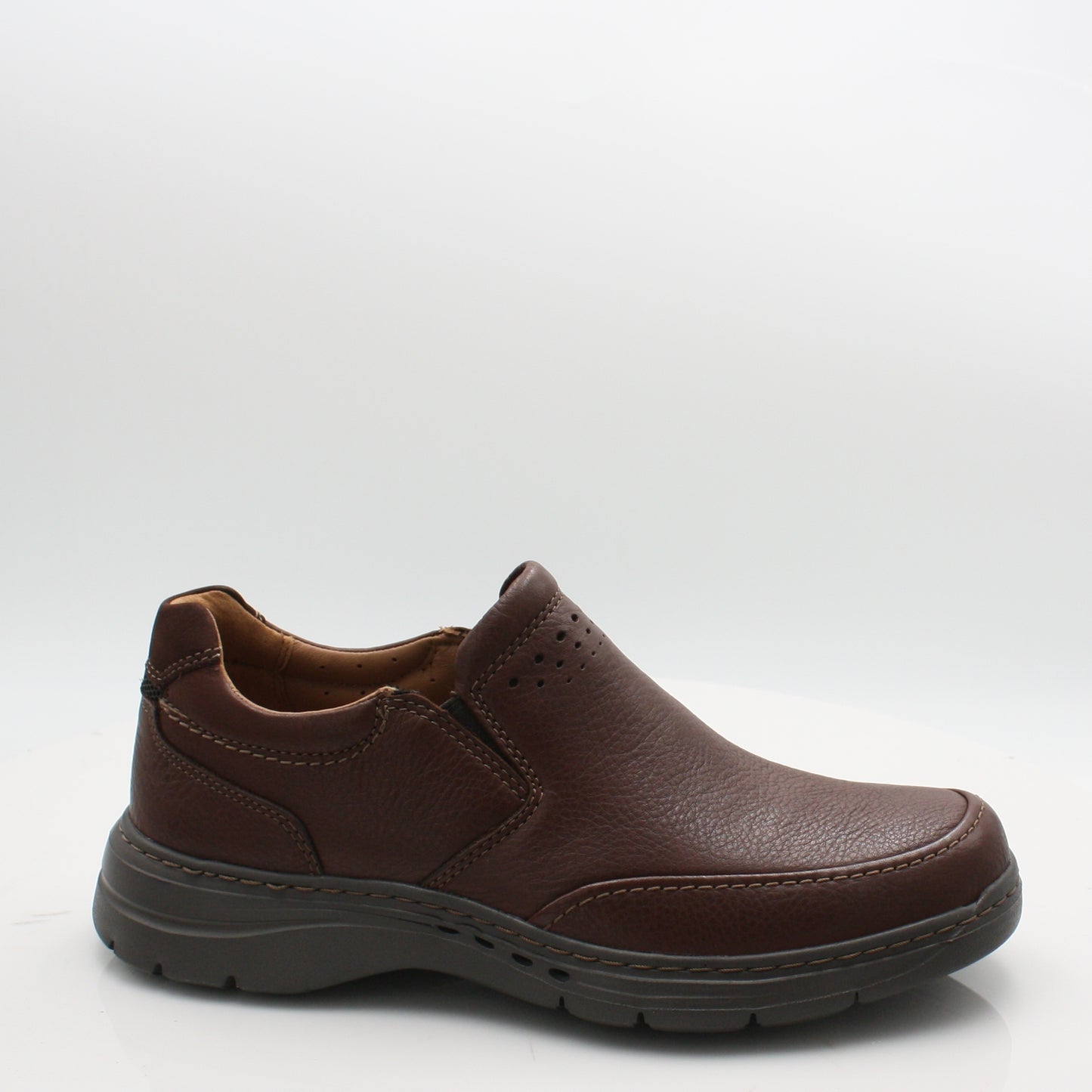 Un BrawleyStep EX WIDE CLARKS, Mens, Clarks, Logues Shoes - Logues Shoes.ie Since 1921, Galway City, Ireland.