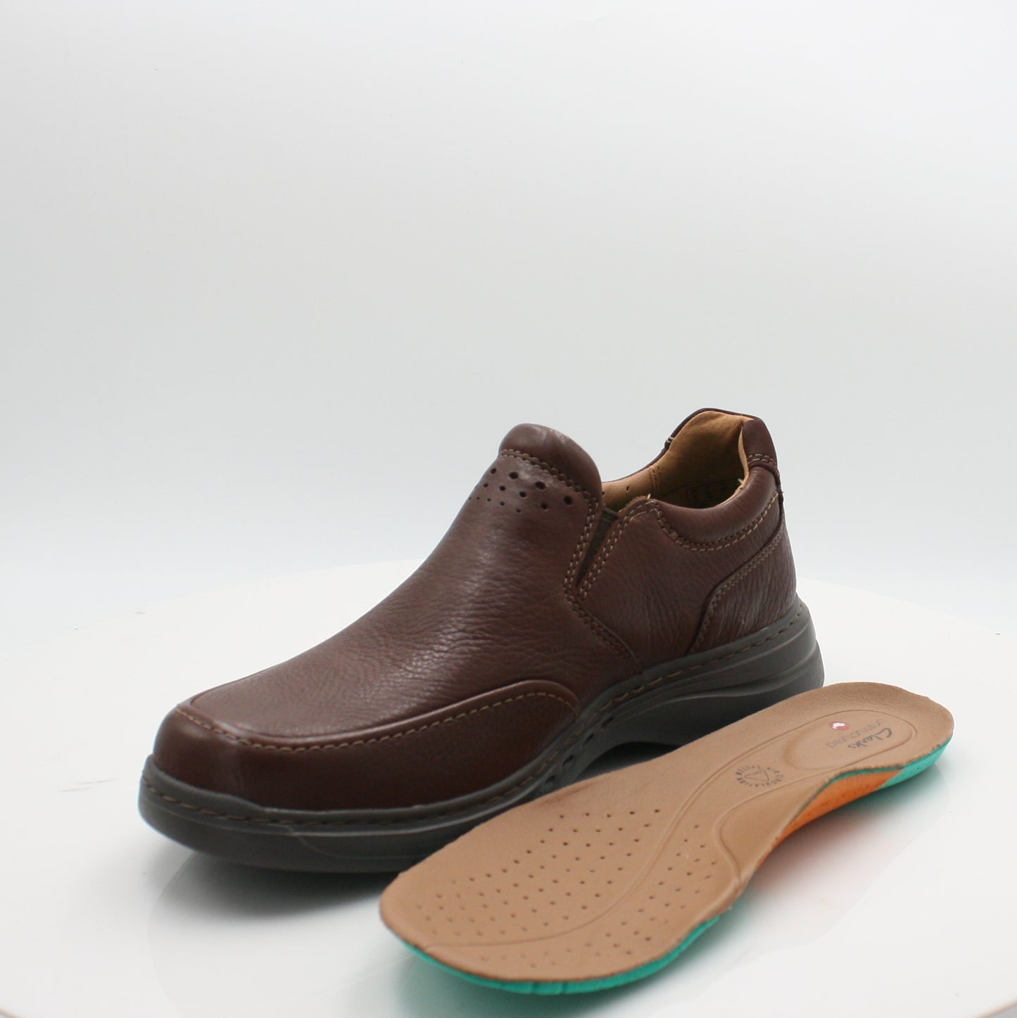 Un BrawleyStep EX WIDE CLARKS, Mens, Clarks, Logues Shoes - Logues Shoes.ie Since 1921, Galway City, Ireland.