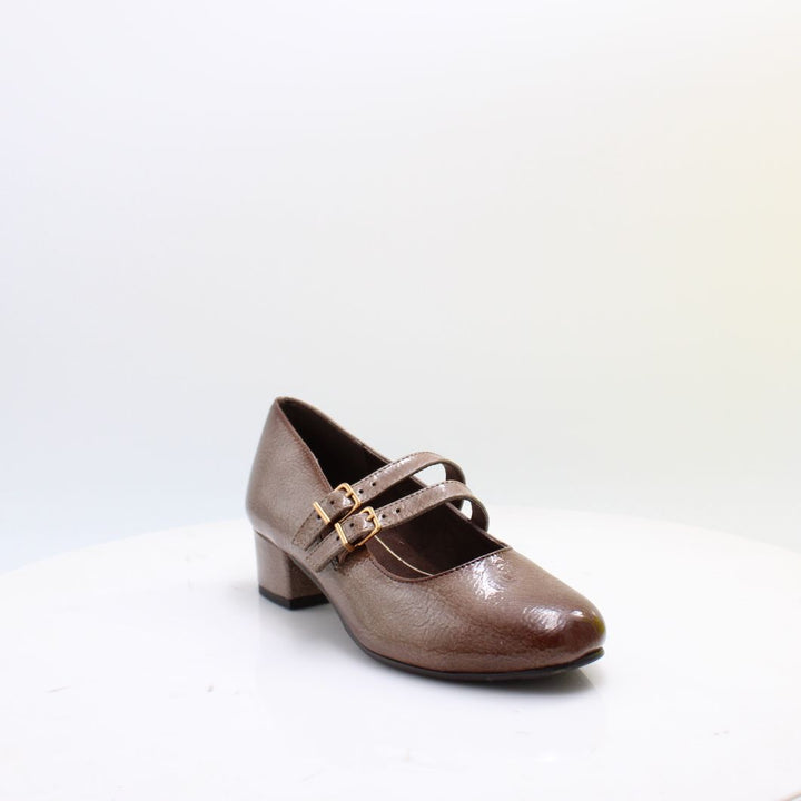 24366 JANA SHOES 26 H FITTING