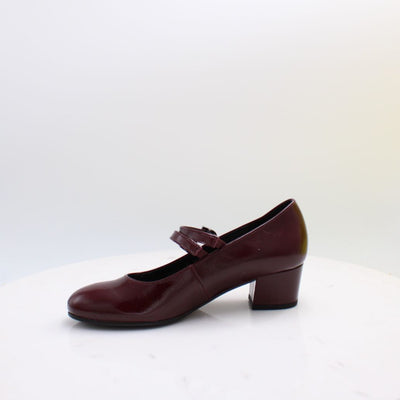 3005.01 GABOR SHOES 26