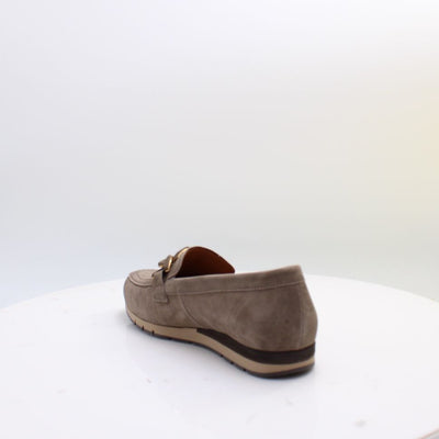 4004.01 GABOR SHOES 26