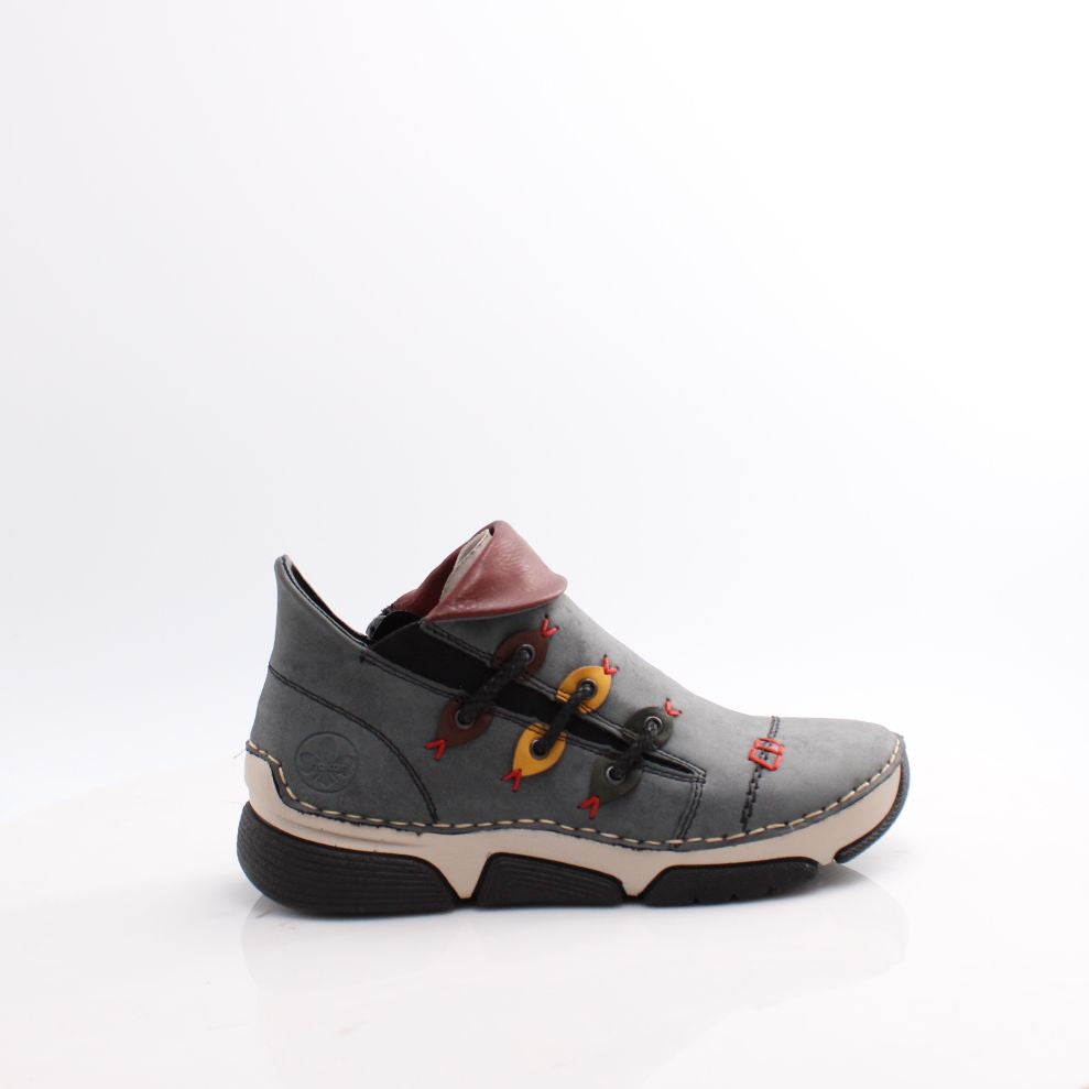 45983 RIEKER BOOTS 25