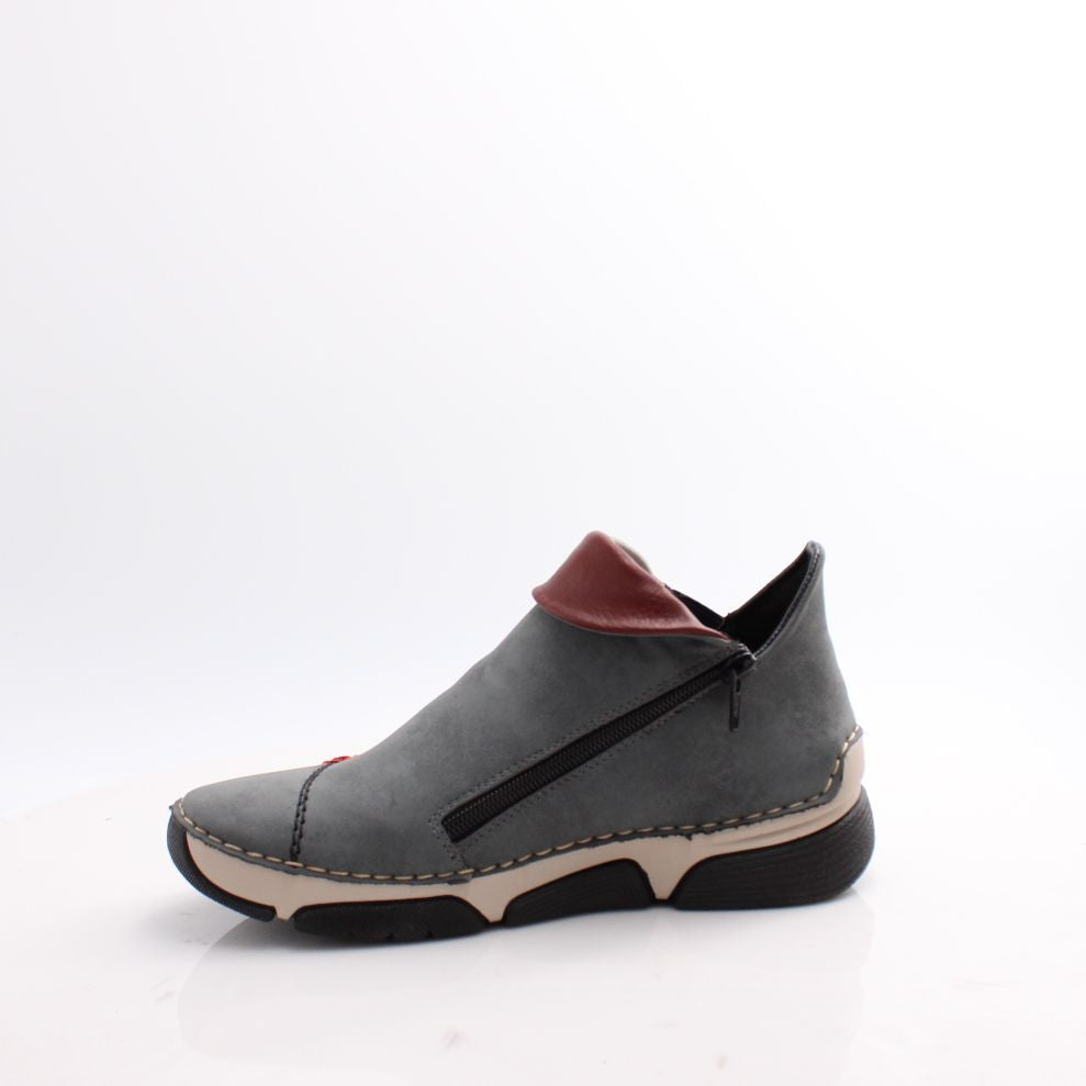 45983 RIEKER BOOTS 25