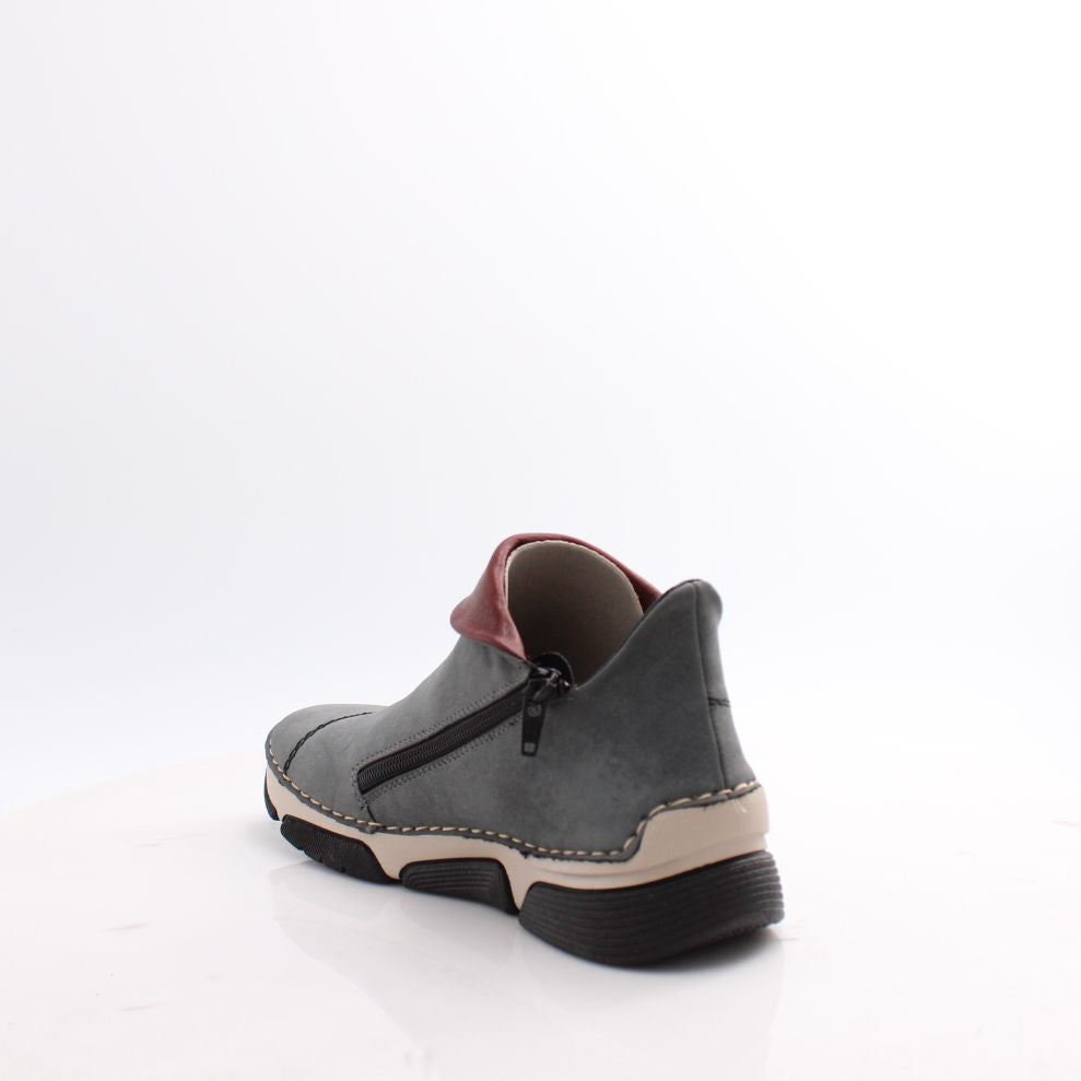 45983 RIEKER BOOTS 25