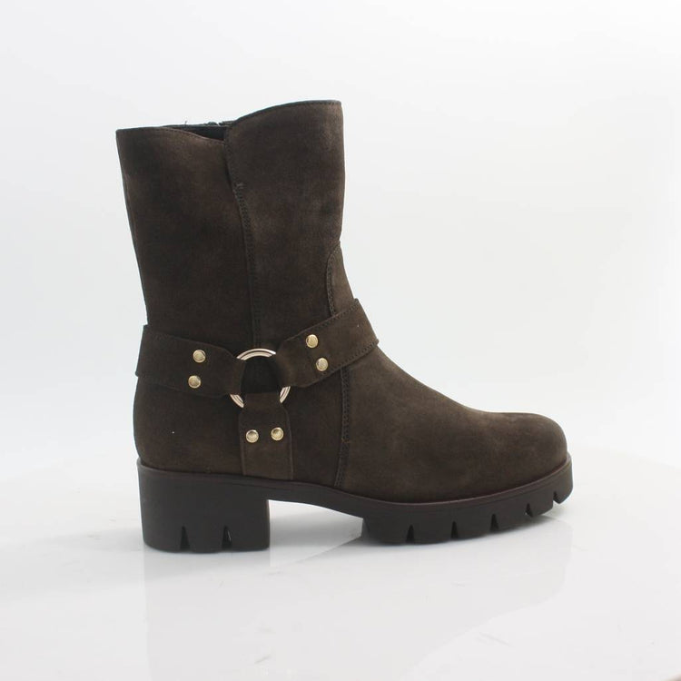 18 Engl. Brown