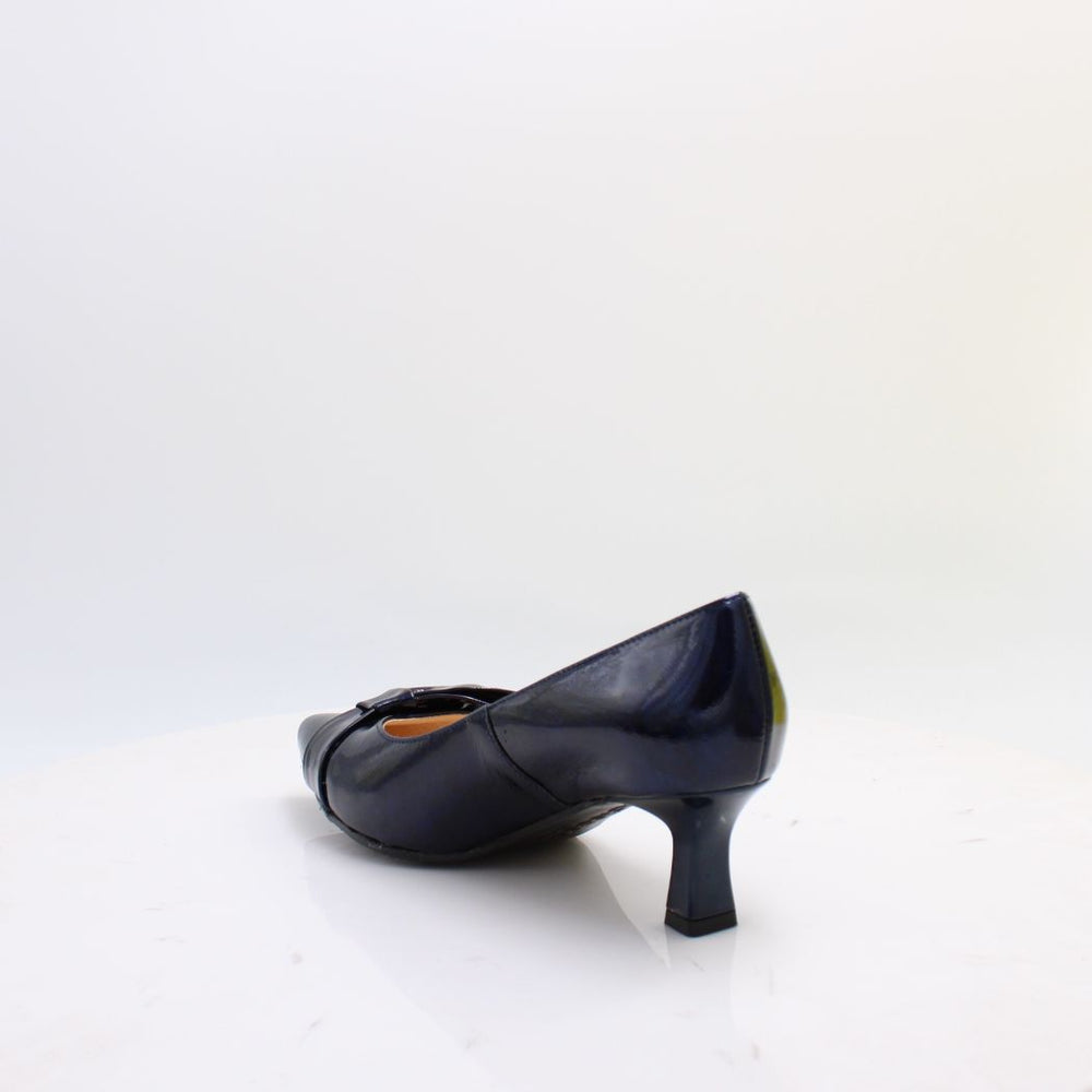 6967 BIOECO SHOES 26