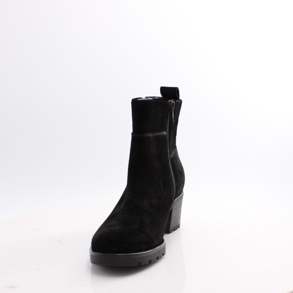 72.801 GABOR BOOTS 25