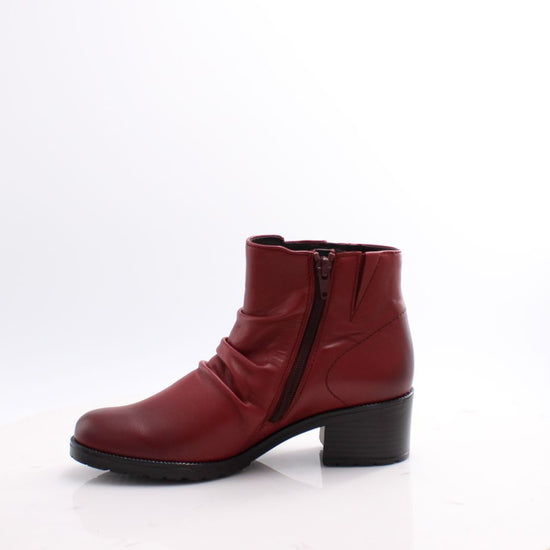 72.811 GABOR BOOTS 25