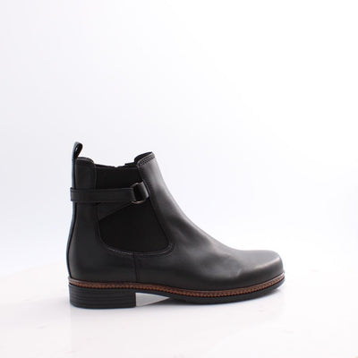 74.670 GABOR BOOTS 25