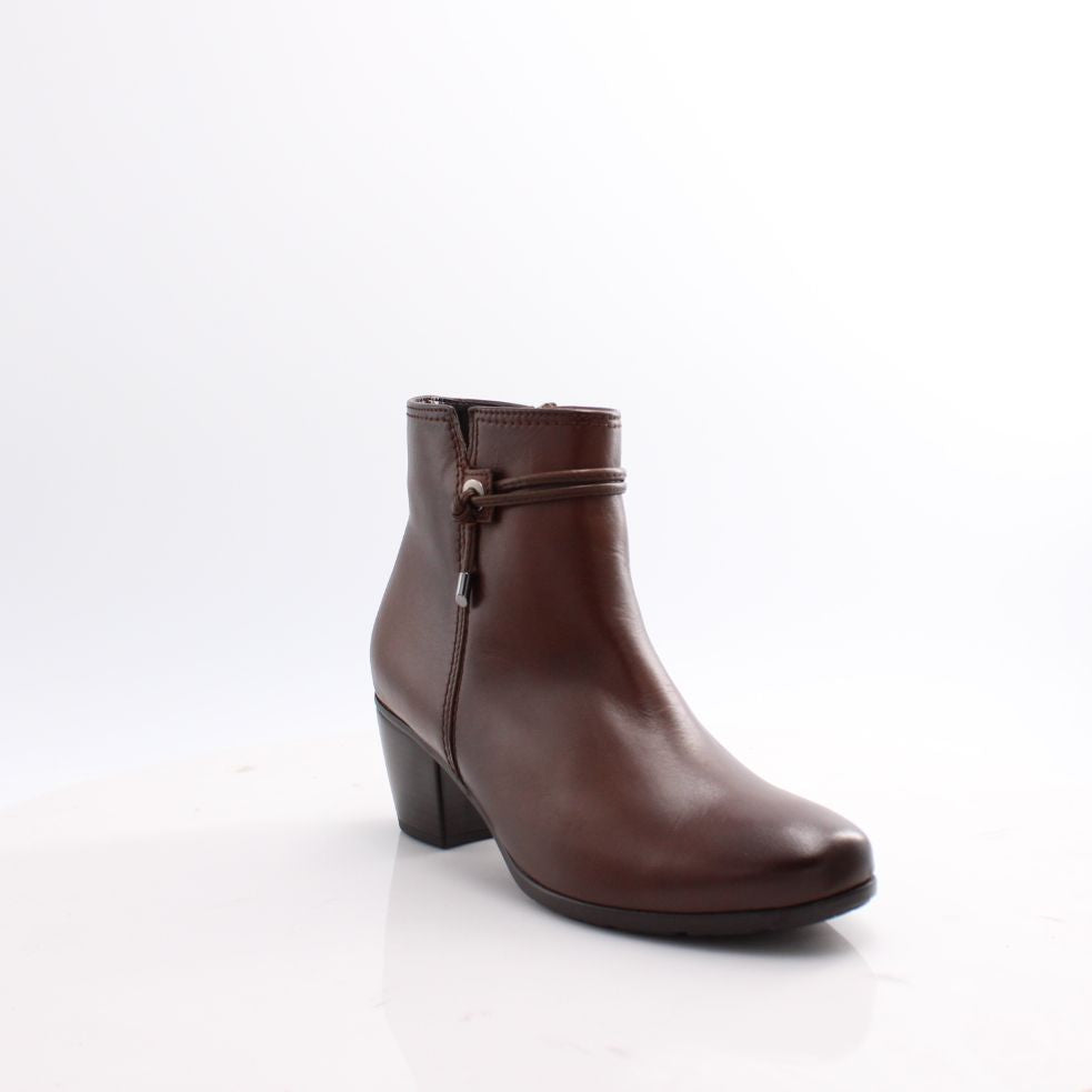 75.522 GABOR BOOTS 25