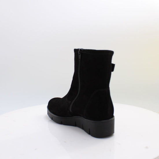 8005.02 GABOR BOOTS 26