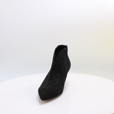 8017.01 GABOR BOOTS 26