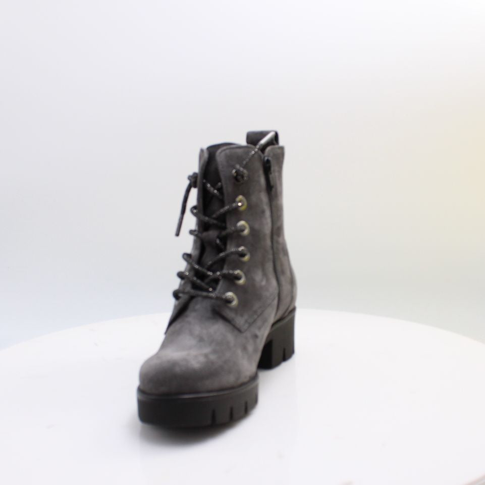 8018.02 GABOR BOOTS 26