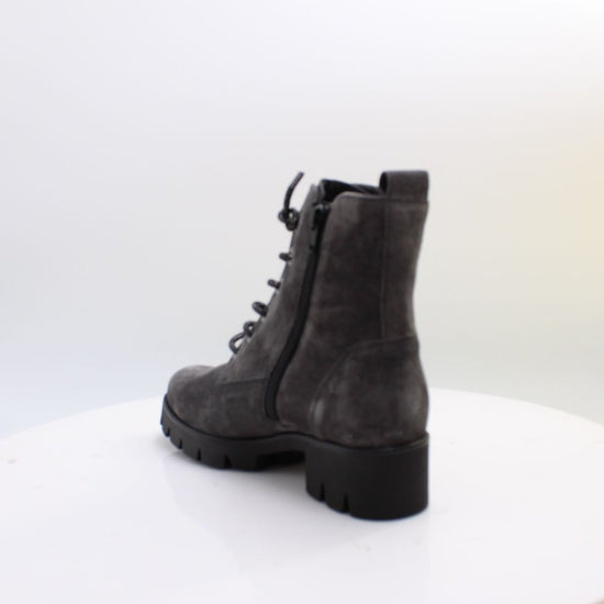 8018.02 GABOR BOOTS 26