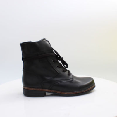 8023.03 GABOR BOOTS 26