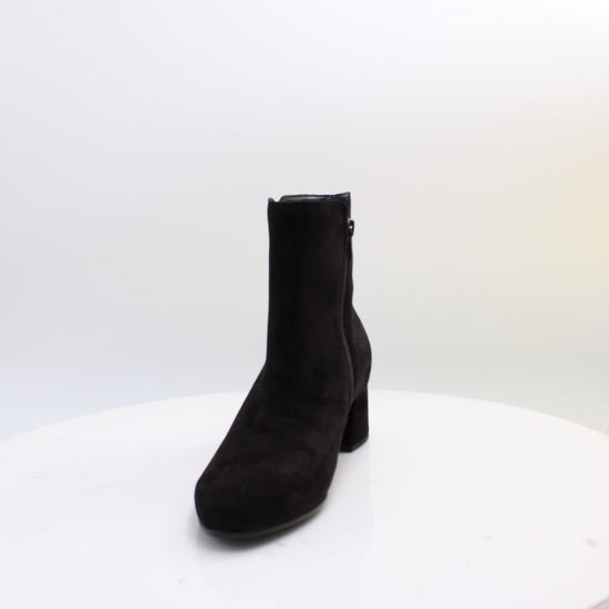 8036.01 GABOR BOOTS 26