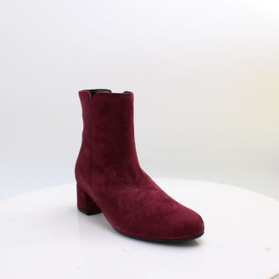 8036.01 GABOR BOOTS 26