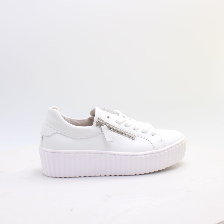 21 WHITE