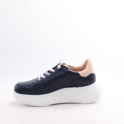 A-3625 WONDERS SHOES