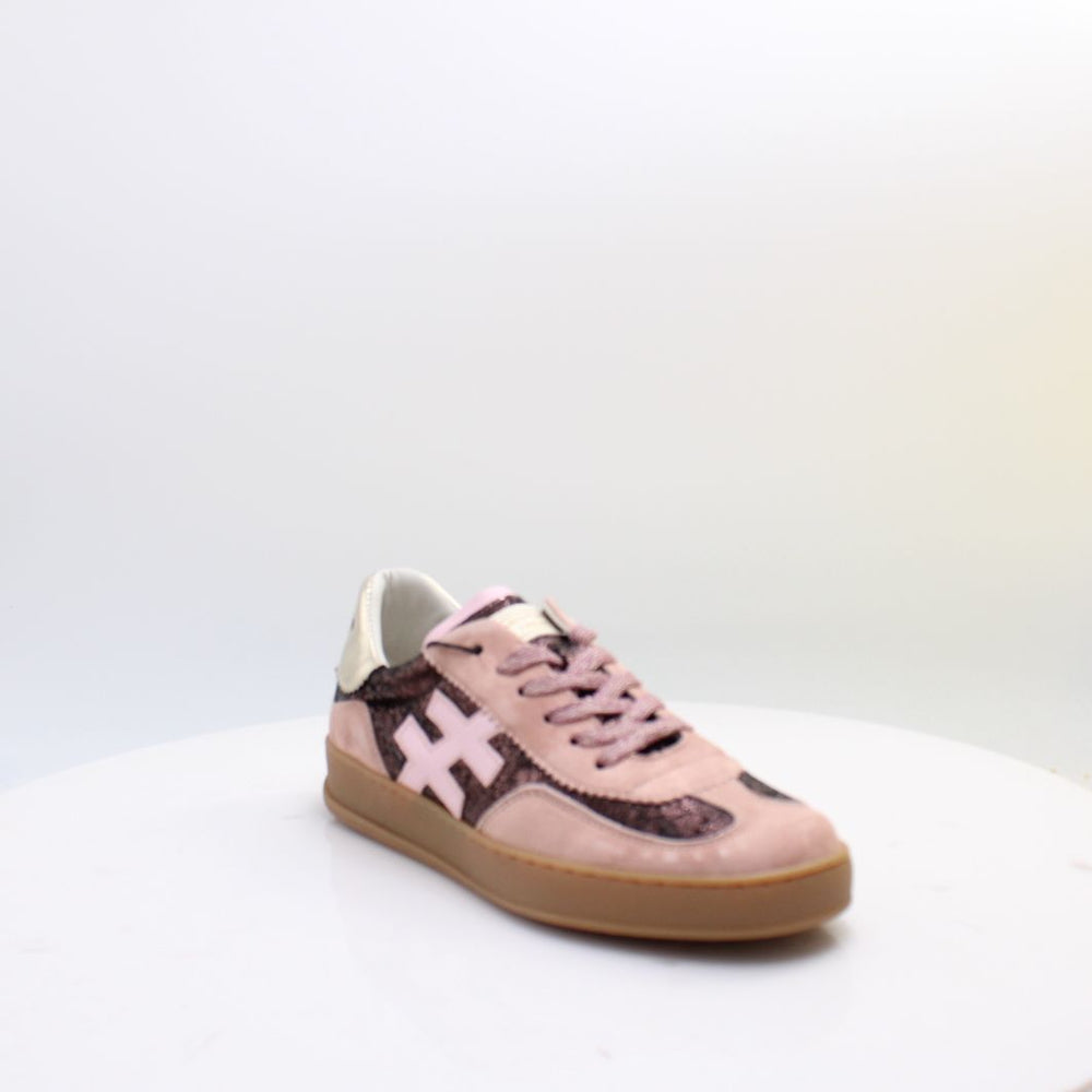 A032 ANOTHER TREND TRAINERS