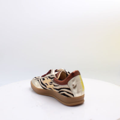 A032 ANOTHER TREND TRAINERS