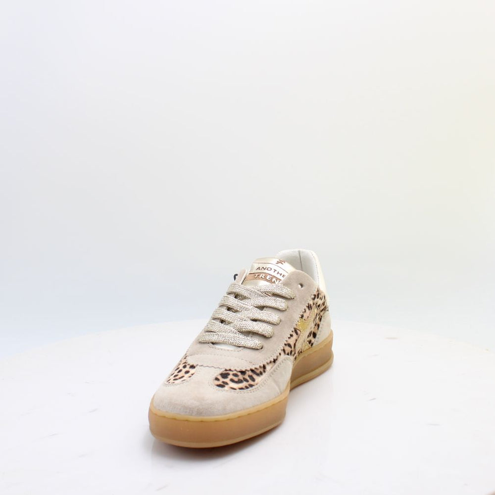 A032 ANOTHER TREND TRAINERS