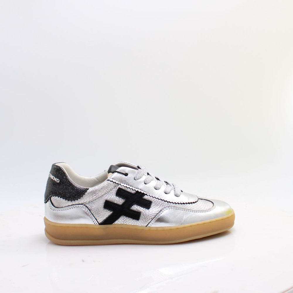 A032 ANOTHER TREND TRAINERS