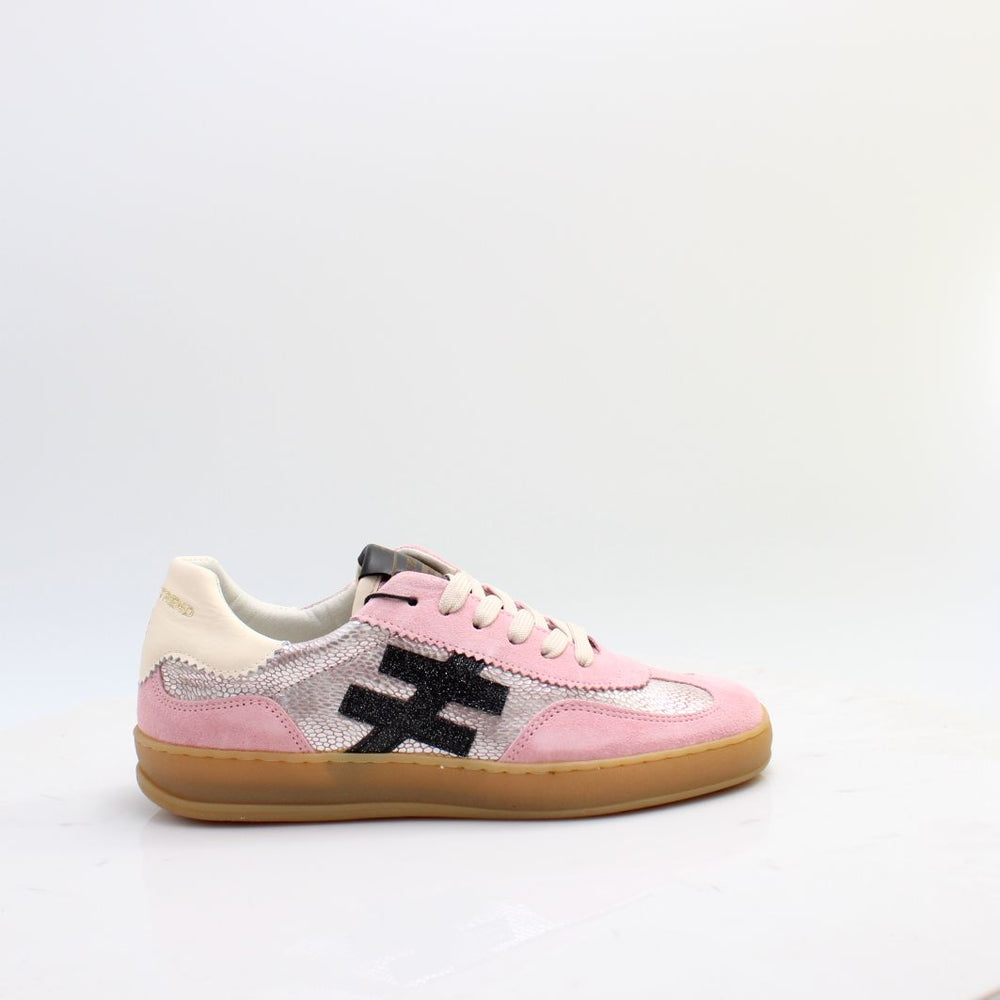 A032 ANOTHER TREND TRAINERS