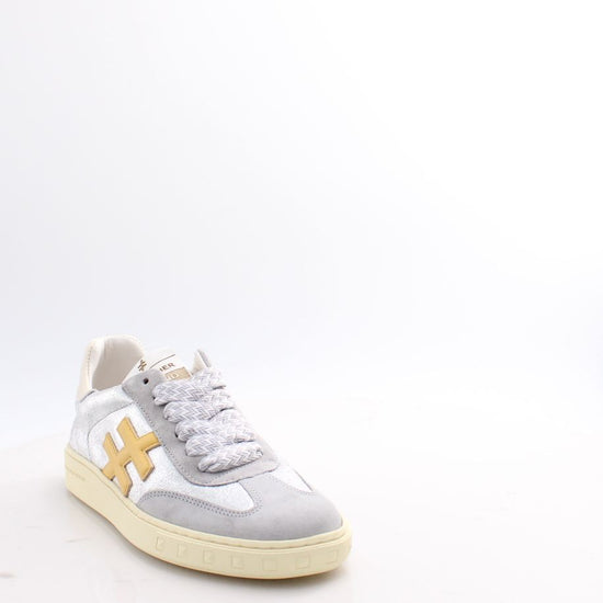 A038 ANOTHER TREND TRAINERS