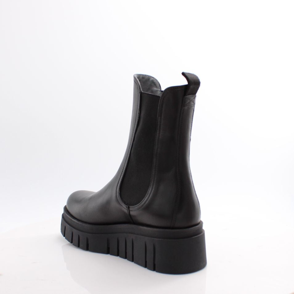 I309090D NEROGIARDINI BOOTS