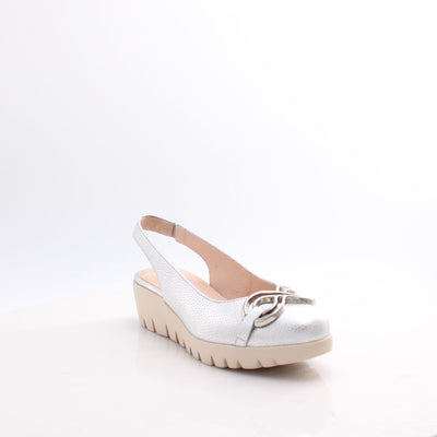 C-33331 WONDERS SHOES