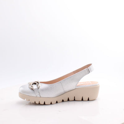 C-33331 WONDERS SHOES