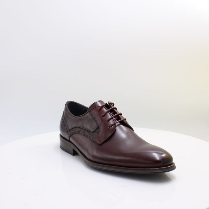 CAPILLA TOMMY BOWE SHOES
