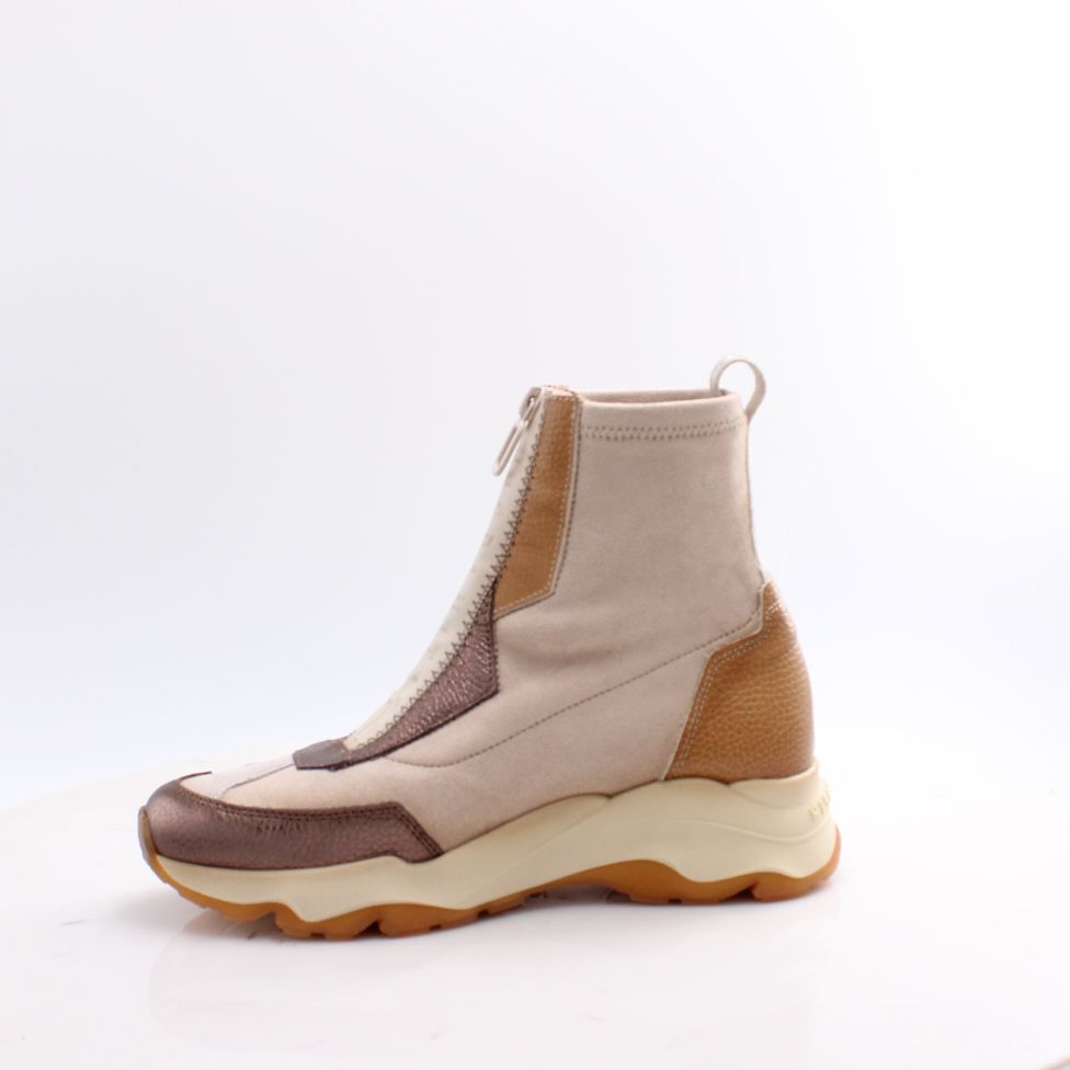 CHI254321 NEPAL HISPANITAS