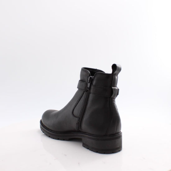 CUB DUBARRY BOOTS 25