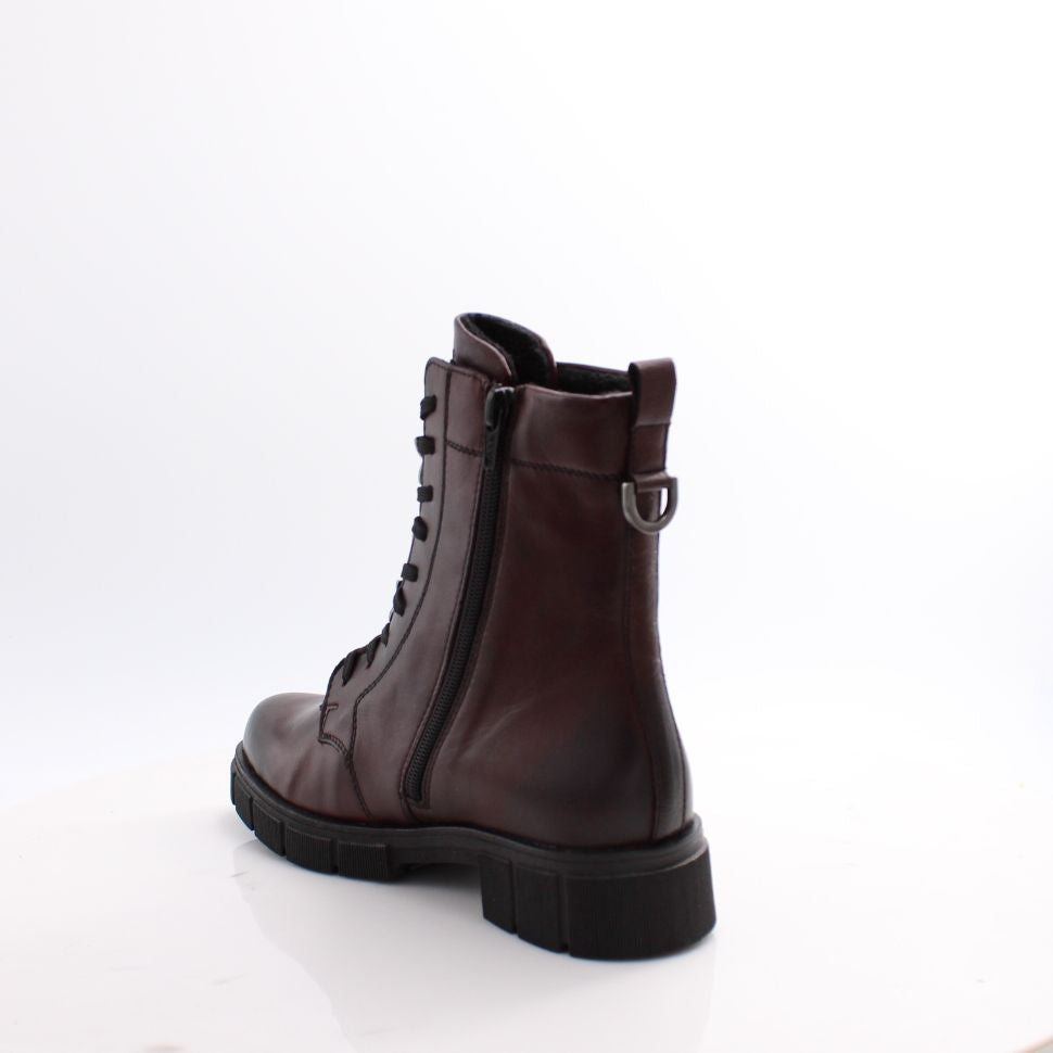 D2S73 REMONTE BOOTS 25