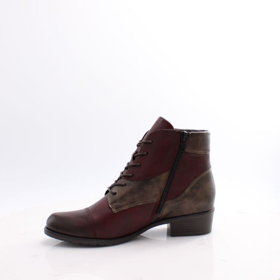 D6882 REMONTE BOOTS 25