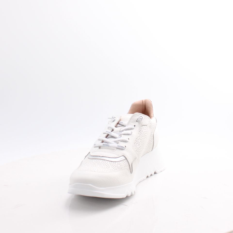 E-6761 WONDERS SHOES