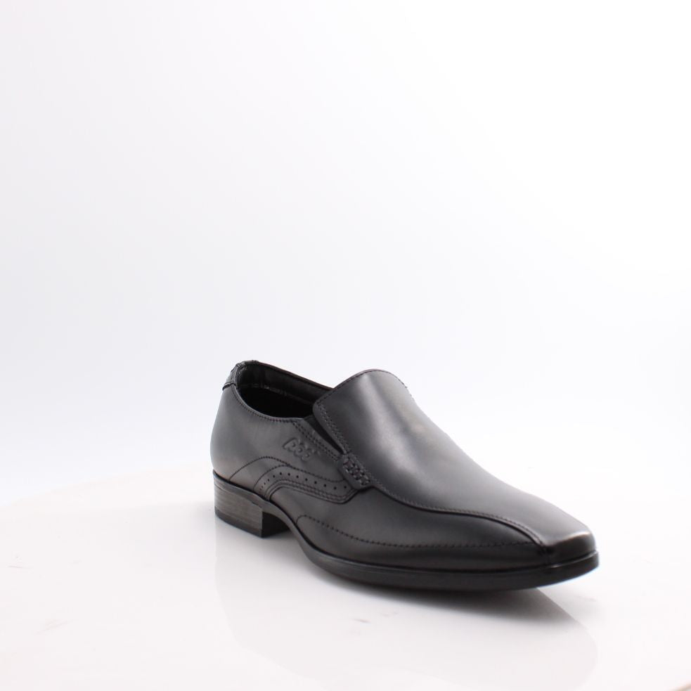 EARL POD SLIP ON SHOES